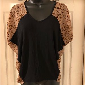 Women’s short sleeve cheetah blouse